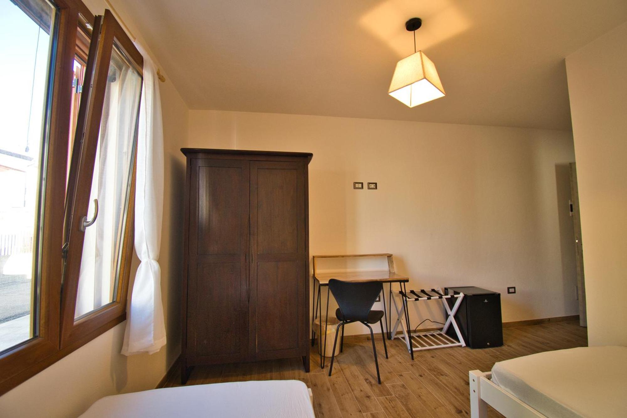 Hotel Dommu Livia Lotzorai Exterior foto