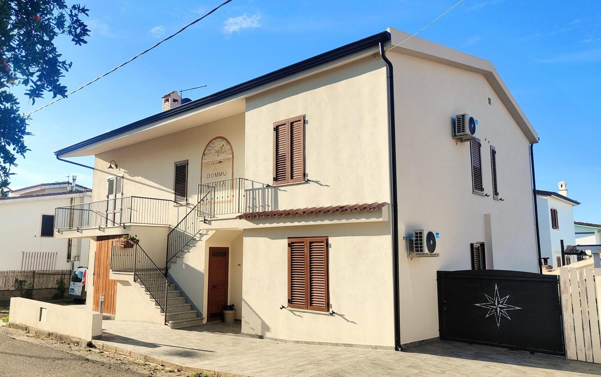 Hotel Dommu Livia Lotzorai Exterior foto